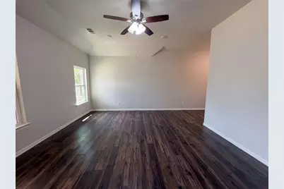 301 E Jefferson Street, Palmer, TX 75152 - Photo 7