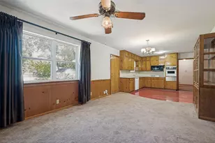 608 Woodcrest Dr, Hurst, TX 76053 - Photo 5