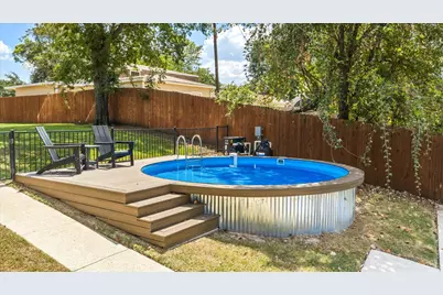 4100 Apache Trail Court, Granbury, TX 76048 - Photo 31