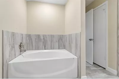 2703 Oak Cliff Lane, Arlington, TX 76012 - Photo 11