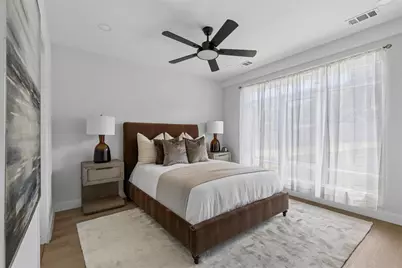 812 Premier Parkway, Grand Prairie, TX 75051 - Photo 7