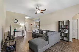 708 Lansman Trail, Denton, TX 76207 - Photo 5