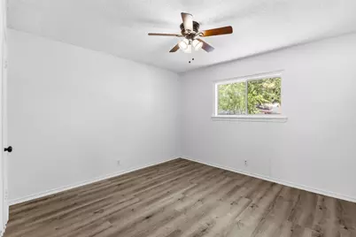 213 San Jacinto Street, Waxahachie, TX 75165 - Photo 21