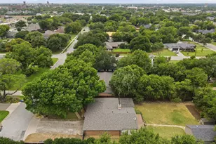 917 E Worth St, Grapevine, TX 76051 - Photo 35