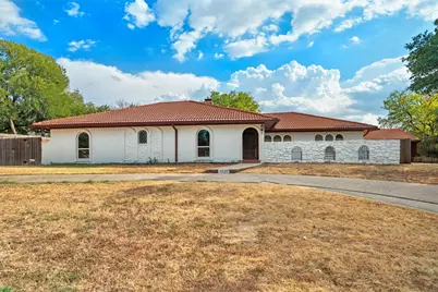 6020 Lantana Lane, Fort Worth, TX 76112 - Photo 1