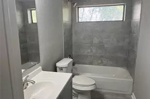 1021 Western Blvd, Arlington, TX 76013 - Photo 9