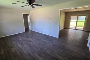 2015 Brenda Ave, Denison, TX 75020 - Photo 3