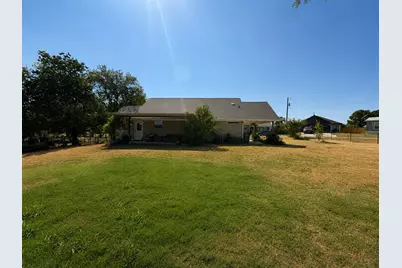 5546 Mesa Loop, Granbury, TX 76048 - Photo 17
