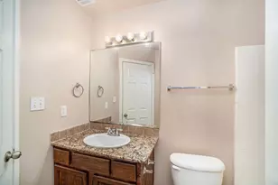 542 Mast Ct, Crowley, TX 76036 - Photo 7