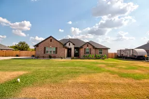 612 Fawn Trail, Tioga, TX 76271 - Photo 1
