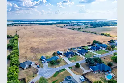 612 Fawn Trail, Tioga, TX 76271 - Photo 1