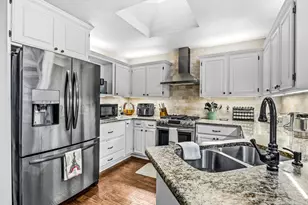 4016 Province Dr, Carrollton, TX 75007 - Photo 11
