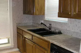 224 Wayside Ct, Bedford, TX 76021 - Photo 5