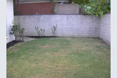 224 Wayside Court, Bedford, TX 76021 - Photo 17