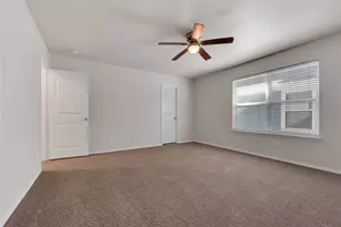9225 Benevolent Ct, Providence Village, TX 76227 - Photo 21