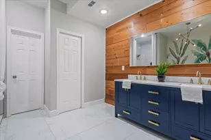 2029 Colcord Ave, Waco, TX 76707 - Photo 17