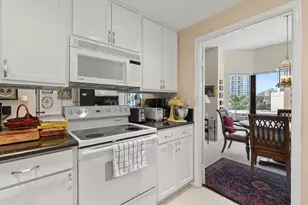 3030 McKinney Ave, Dallas, TX 75204 - Photo 9