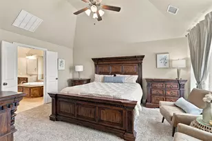 9848 Brazoria Trl, Fort Worth, TX 76126 - Photo 13