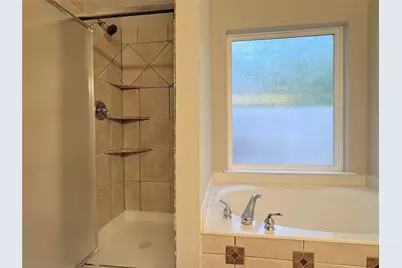6415 Redstone Drive, Arlington, TX 76001 - Photo 13