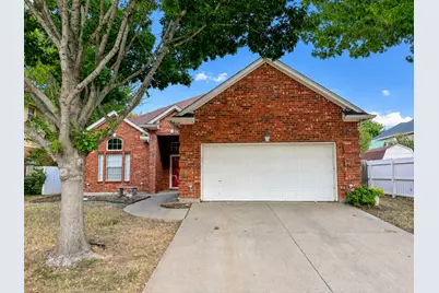 6415 Redstone Drive, Arlington, TX 76001 - Photo 1