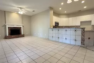 6415 Redstone Dr, Arlington, TX 76001 - Photo 9
