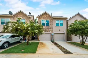 1579 Cozy Dr, Fort Worth, TX 76120 - Photo 1