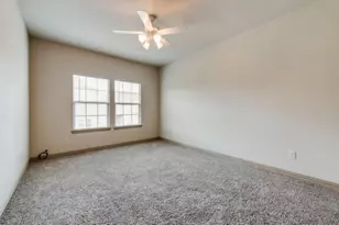 1579 Cozy Dr, Fort Worth, TX 76120 - Photo 11