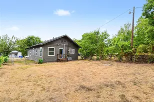 108 E Tyler St, Ennis, TX 75119 - Photo 5