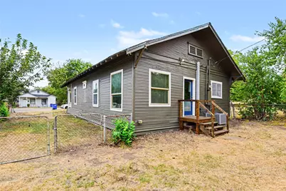 108 E Tyler Street, Ennis, TX 75119 - Photo 23