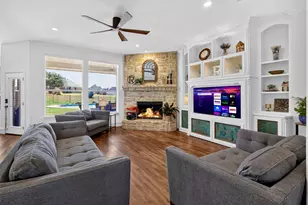 9900 Harbour View Ln, Fort Worth, TX 76179 - Photo 21