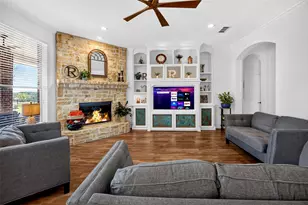 9900 Harbour View Ln, Fort Worth, TX 76179 - Photo 23