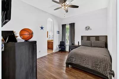 9900 Harbour View Lane, Fort Worth, TX 76179 - Photo 27