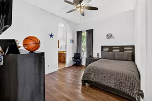 9900 Harbour View Ln, Fort Worth, TX 76179 - Photo 27