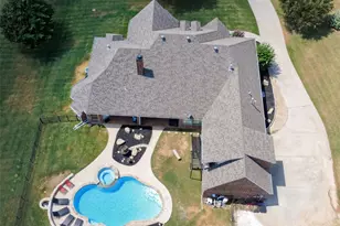 9900 Harbour View Ln, Fort Worth, TX 76179 - Photo 7