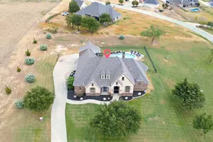 9900 Harbour View Ln, Fort Worth, TX 76179 - Photo 5