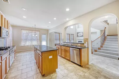 1012 Surrey Drive, DeSoto, TX 75115 - Photo 5