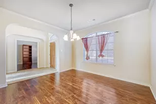 1012 Surrey Dr, DeSoto, TX 75115 - Photo 3