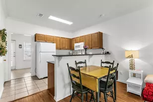 1401 Bagby Ave, Waco, TX 76706 - Photo 3