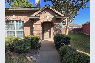 9220 Lenox Drive, McKinney, TX 75071 - Photo 3