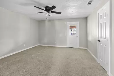 3939 E 4th Street, Fort Worth, TX 76111 - Photo 13
