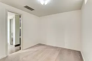 2600 W 7th St, Fort Worth, TX 76107 - Photo 9