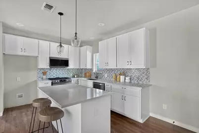 6123 E Grand Avenue #1, Dallas, TX 75223 - Photo 9