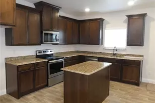 1122 Oneal St, Greenville, TX 75401 - Photo 5