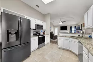 6929 Wooddale Dr, Watauga, TX 76148 - Photo 15