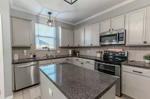 5101 Weshire Dr, Mansfield, TX 76063 - Photo 9