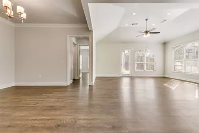 8841 Creek Run Road #403, Fort Worth, TX 76120 - Photo 13