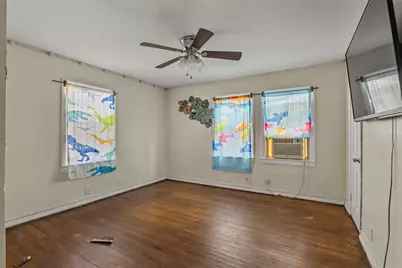 1301 E Ramsey Avenue, Fort Worth, TX 76104 - Photo 9