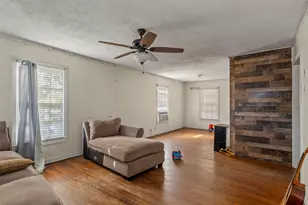1301 E Ramsey Ave, Fort Worth, TX 76104 - Photo 3