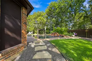 2105 Heather Ridge Ct, Flower Mound, TX 75028 - Photo 39