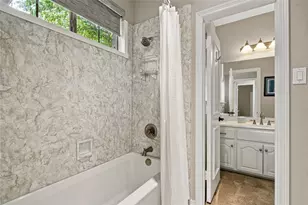 2105 Heather Ridge Ct, Flower Mound, TX 75028 - Photo 13
